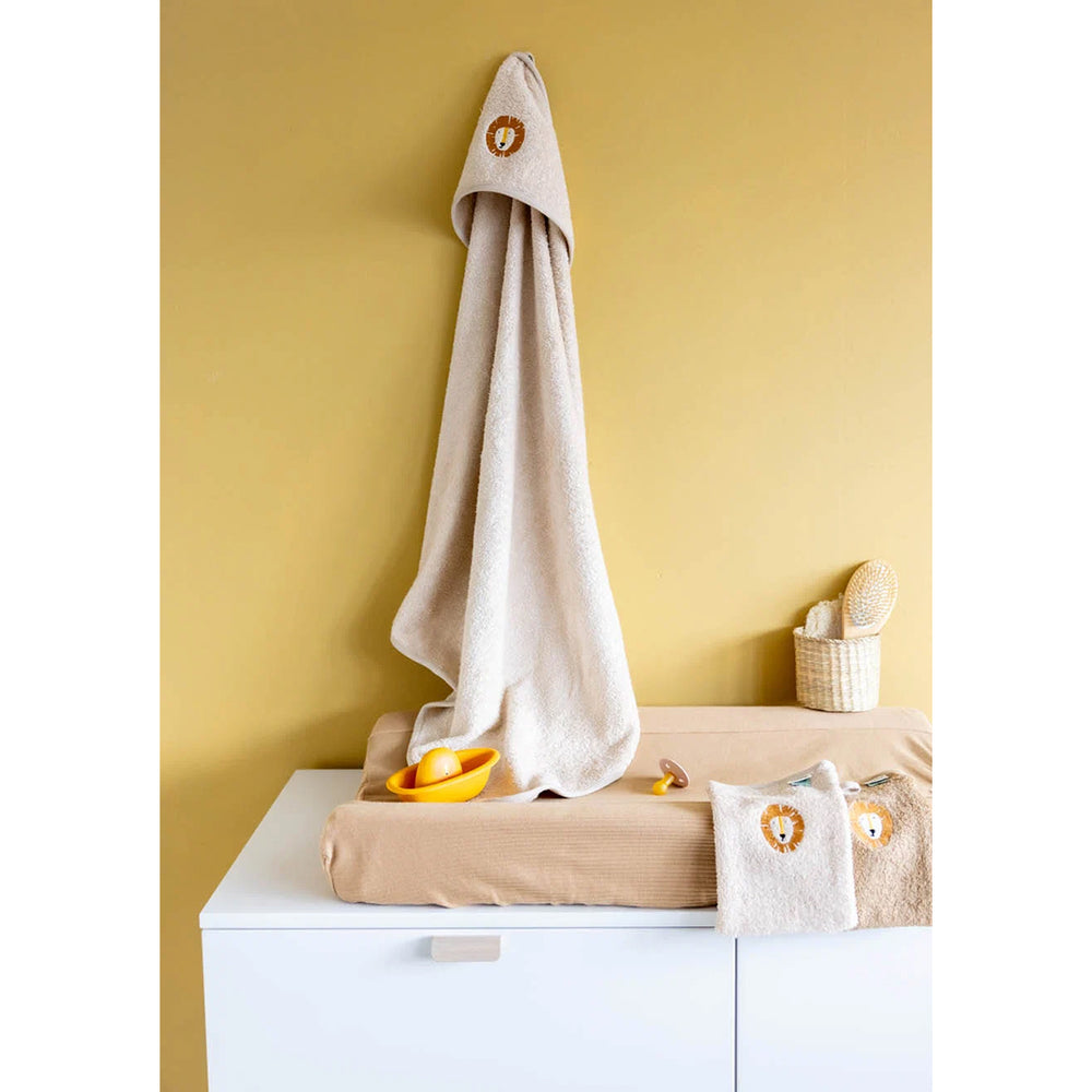 Trixie Hooded Towel | منشفة تريكسي بقلنسوة
