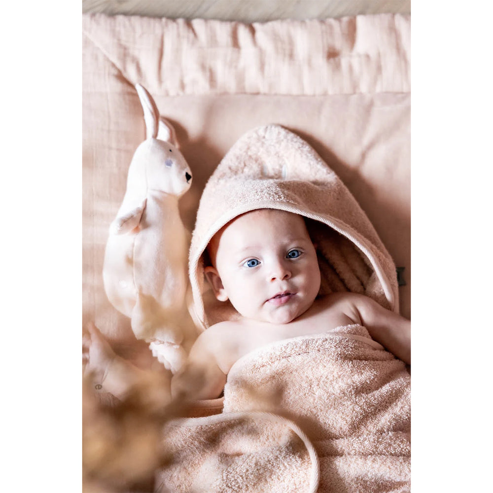 Trixie Hooded Towel | منشفة تريكسي بقلنسوة