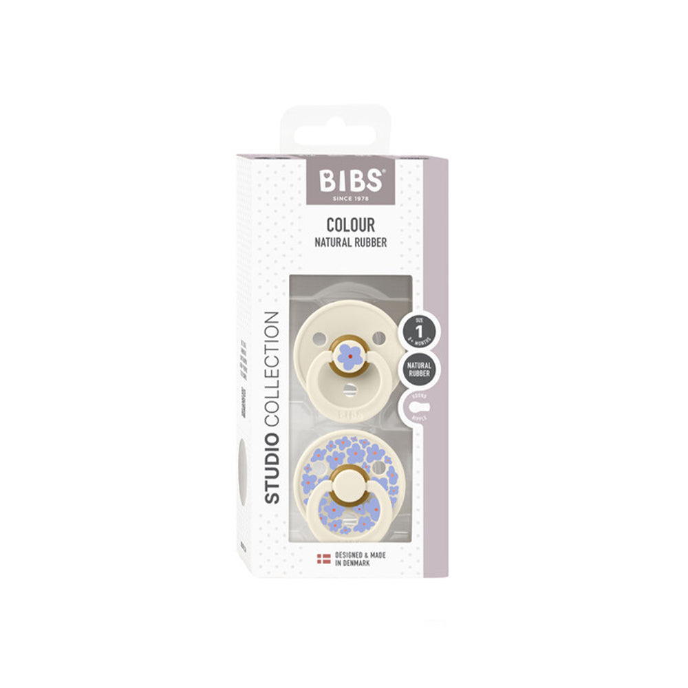 Bibs studio 2pack latex Daisy  size 1 صدريات ستوديو 2 عبوة من اللاتكس ديزي مقاس 1