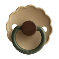 FRIGG Daisy Silicone 6-18 size 2 pack of 1 / فريج ديزي سيليكون 6-18 مقاس 2، عبوة من 1