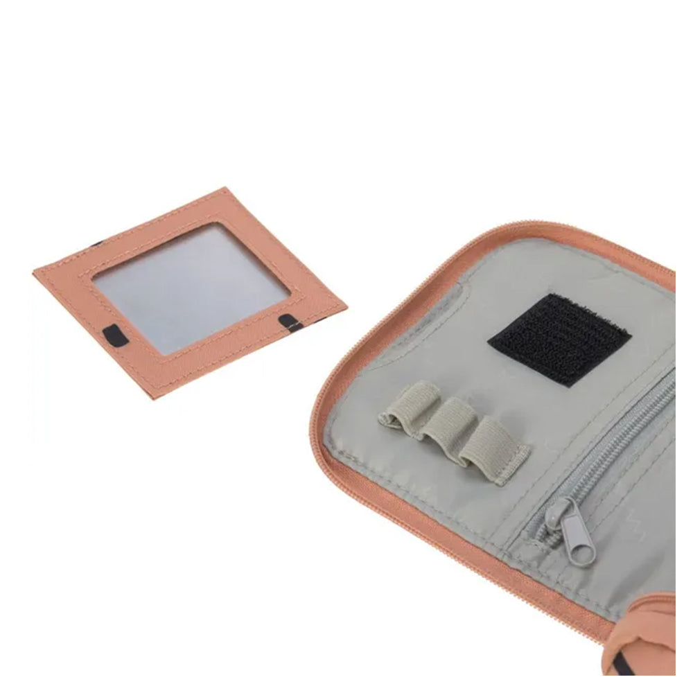 Lassig- Mini Washbag لاسيج- حقيبة غسيل صغيرة