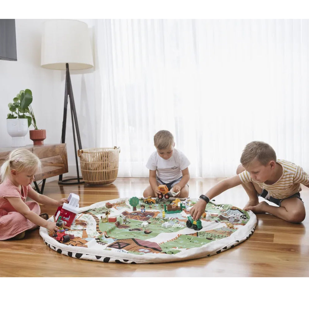 Old McBussy Farm Play Pouch — view 3