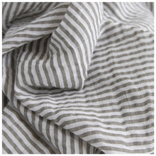 Little Unicorn Muslin Swaddle 3 Pack|طقم لفّ قماط للأطفال من ليتل يونيكورن، ٣ قطع من قماش الموسلين