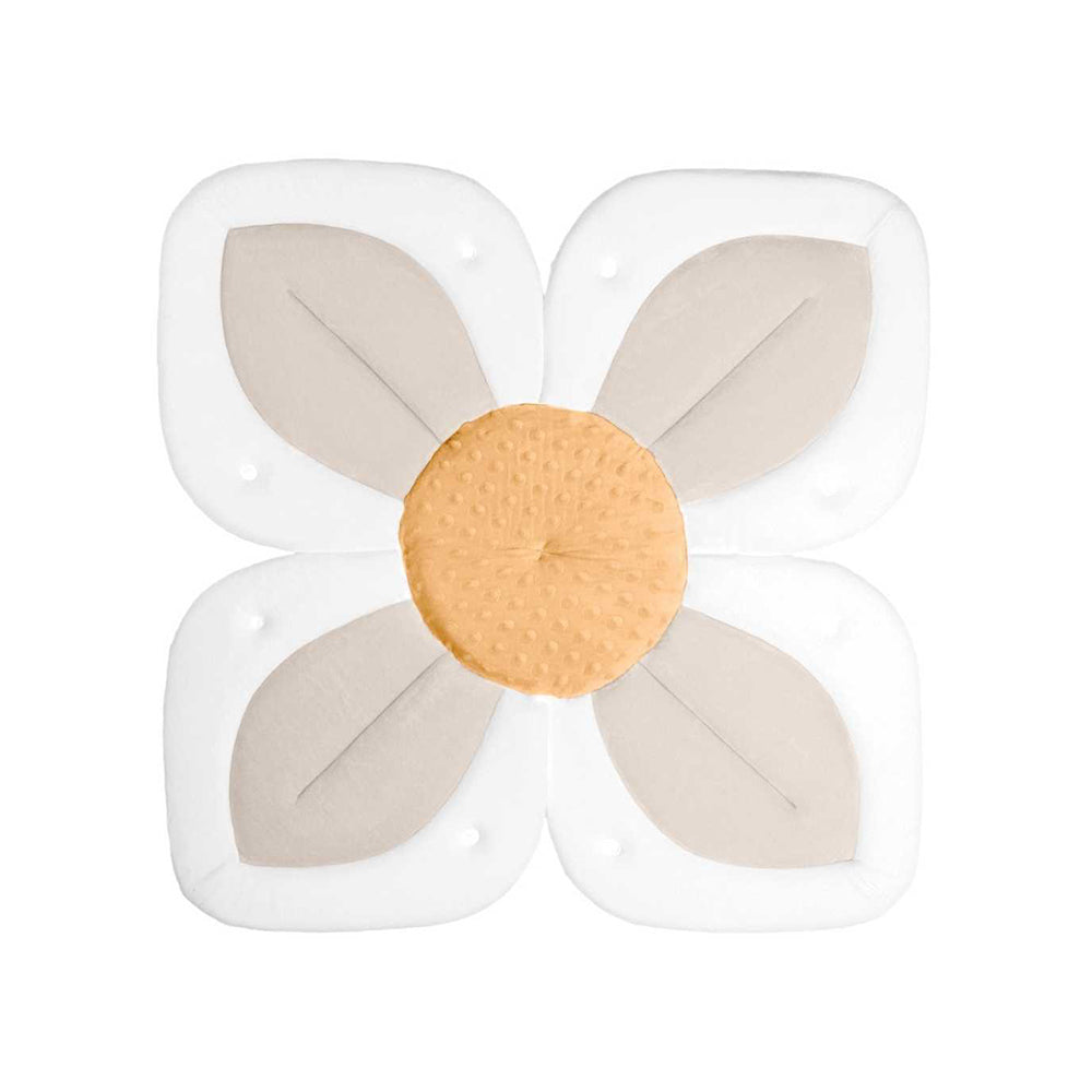 Blooming Bath with Snaps
