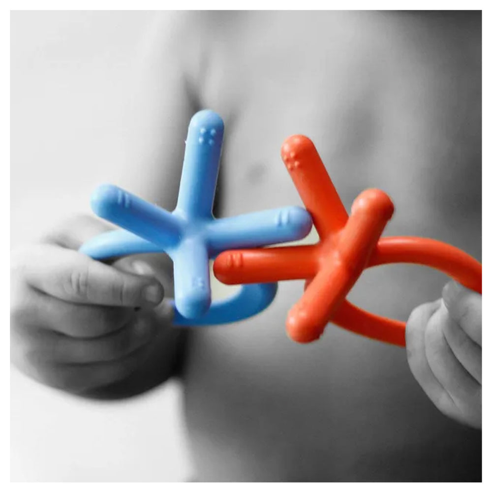 Comotomo Silicone Baby Teether|عضّاضة أطفال من السيليكون من كوموتومو.