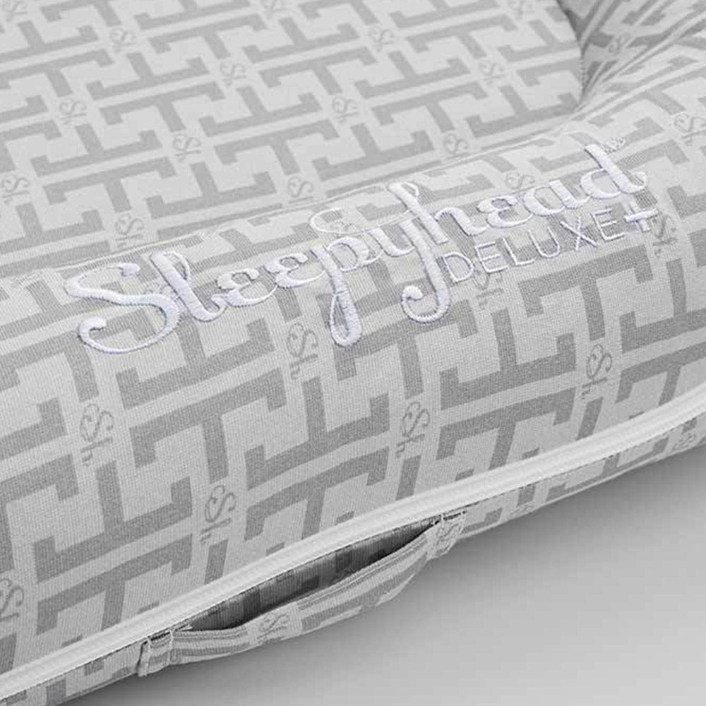 Dockatot Deluxe + Dock