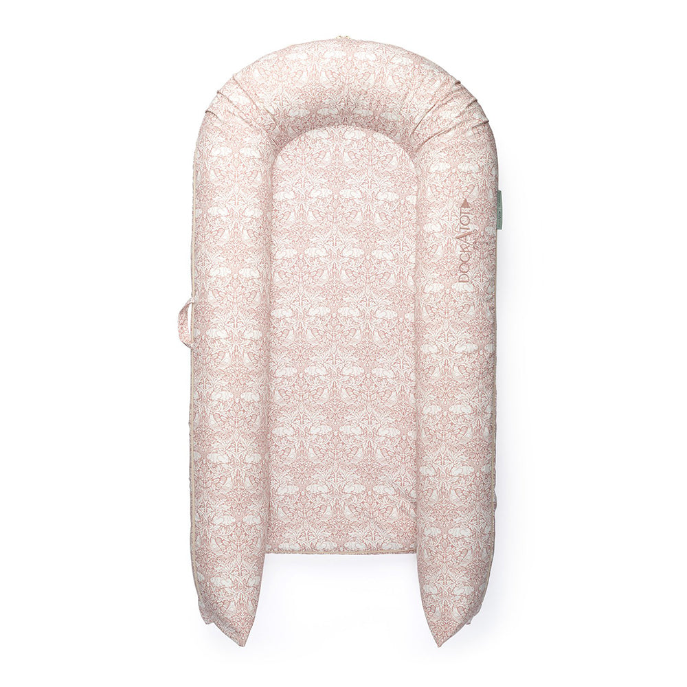 DockATot Grand Dock Morris & Co / دوك أتوت جراند دوك موريس وشركاه