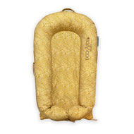 DockATot Deluxe + Dock Morris & Co / دوك أتوت ديلوكس + دوك موريس وشركاه