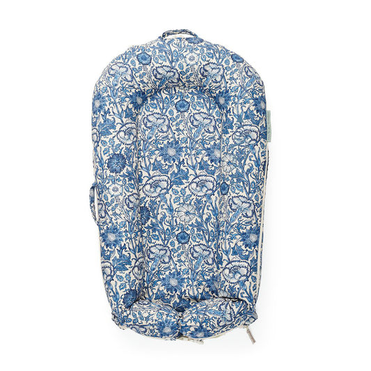 DockATot Deluxe + Dock Morris & Co / دوك أتوت ديلوكس + دوك موريس وشركاه