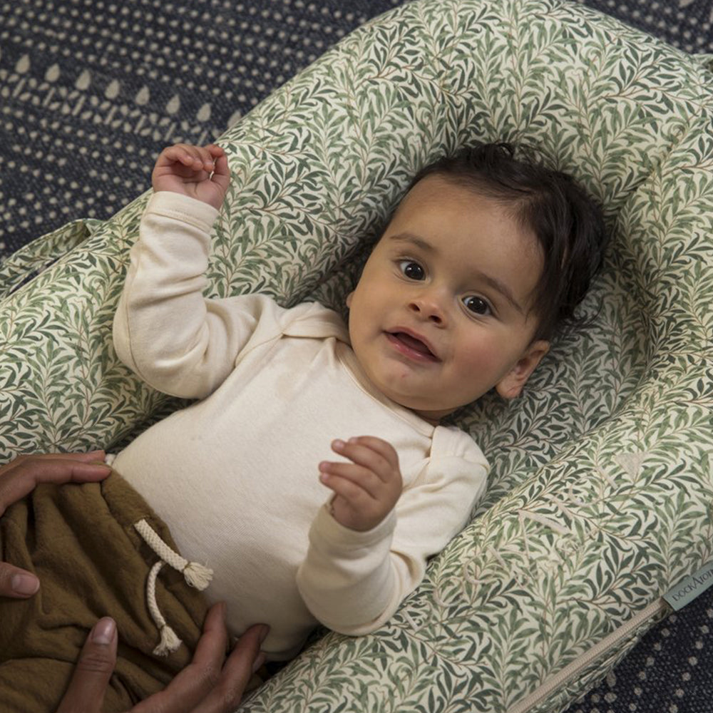 DockATot Deluxe + Dock Morris & Co / دوك أتوت ديلوكس + دوك موريس وشركاه